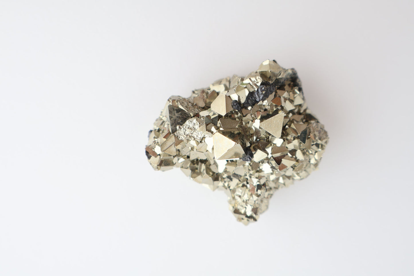 Pyrite ~large cluster~