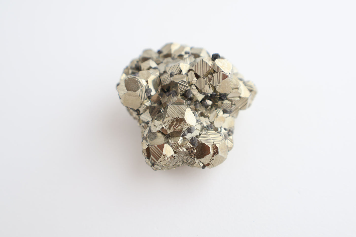 Pyrite ~faceted type~