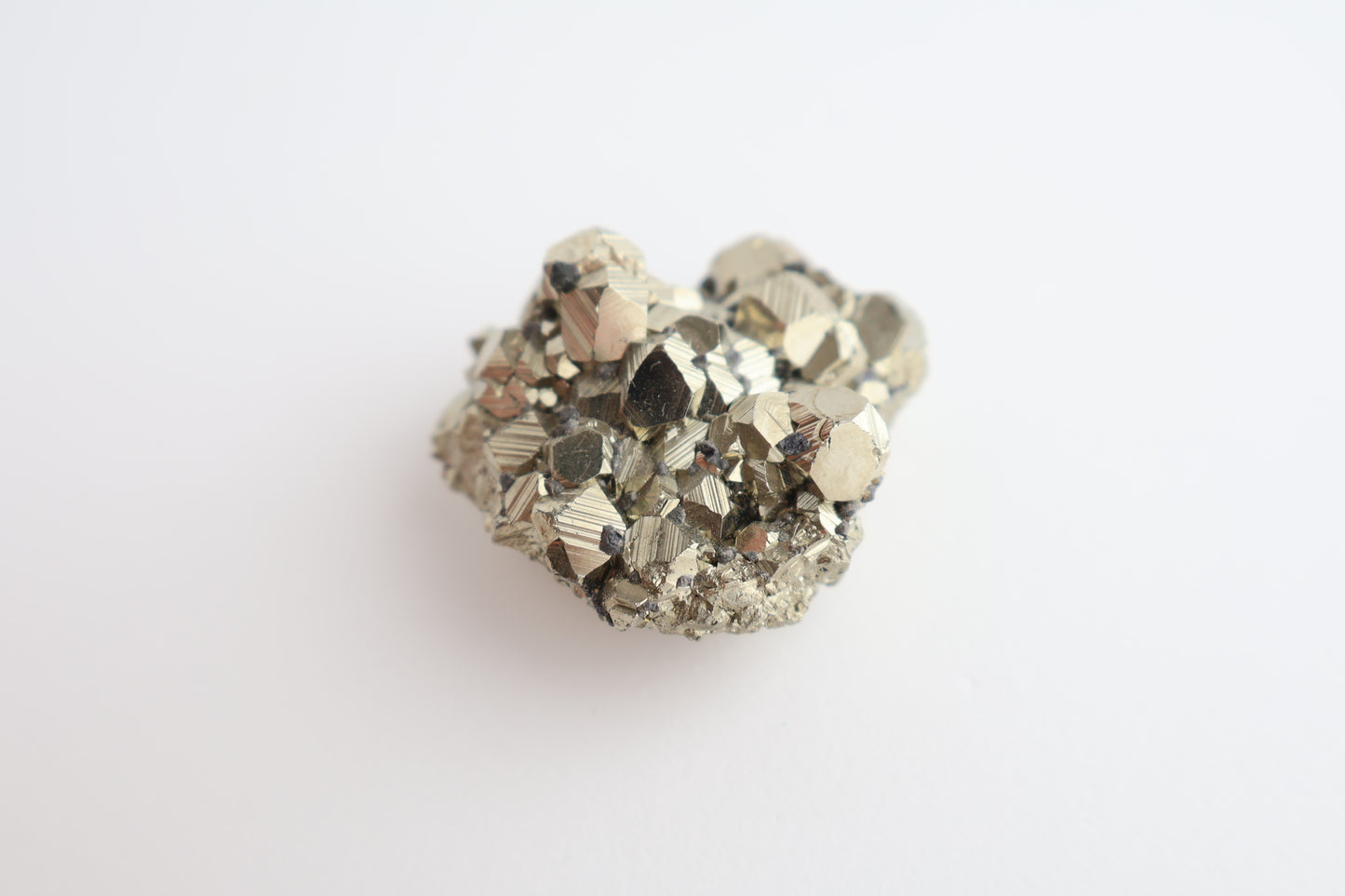 Pyrite ~faceted type~