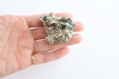 Pyrite ~large cluster~