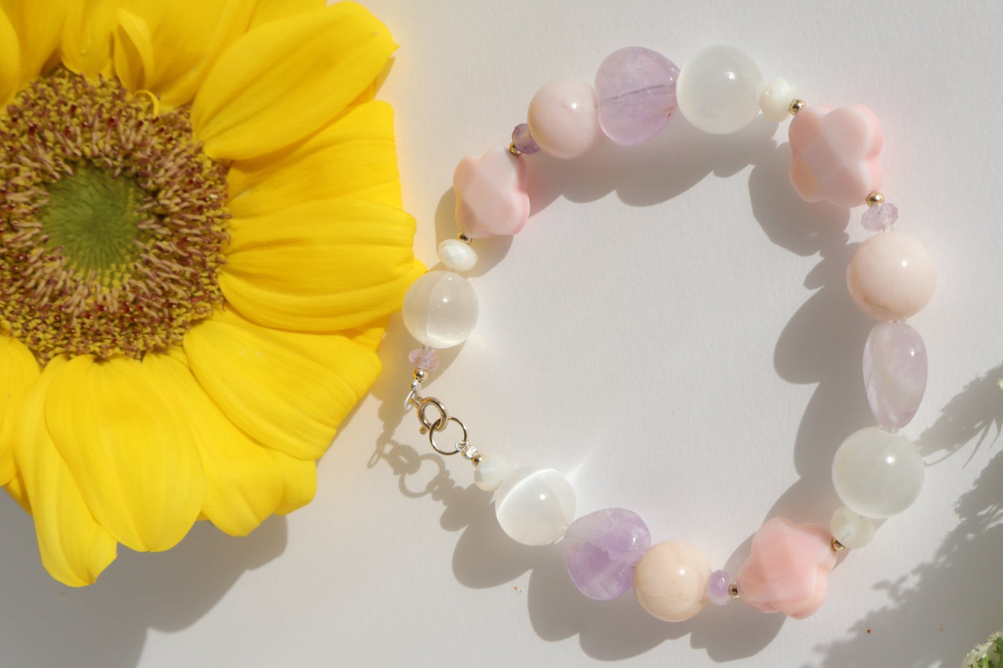 Royal Muse - Lavender Amethyst & Queen Conch [Bracelet]