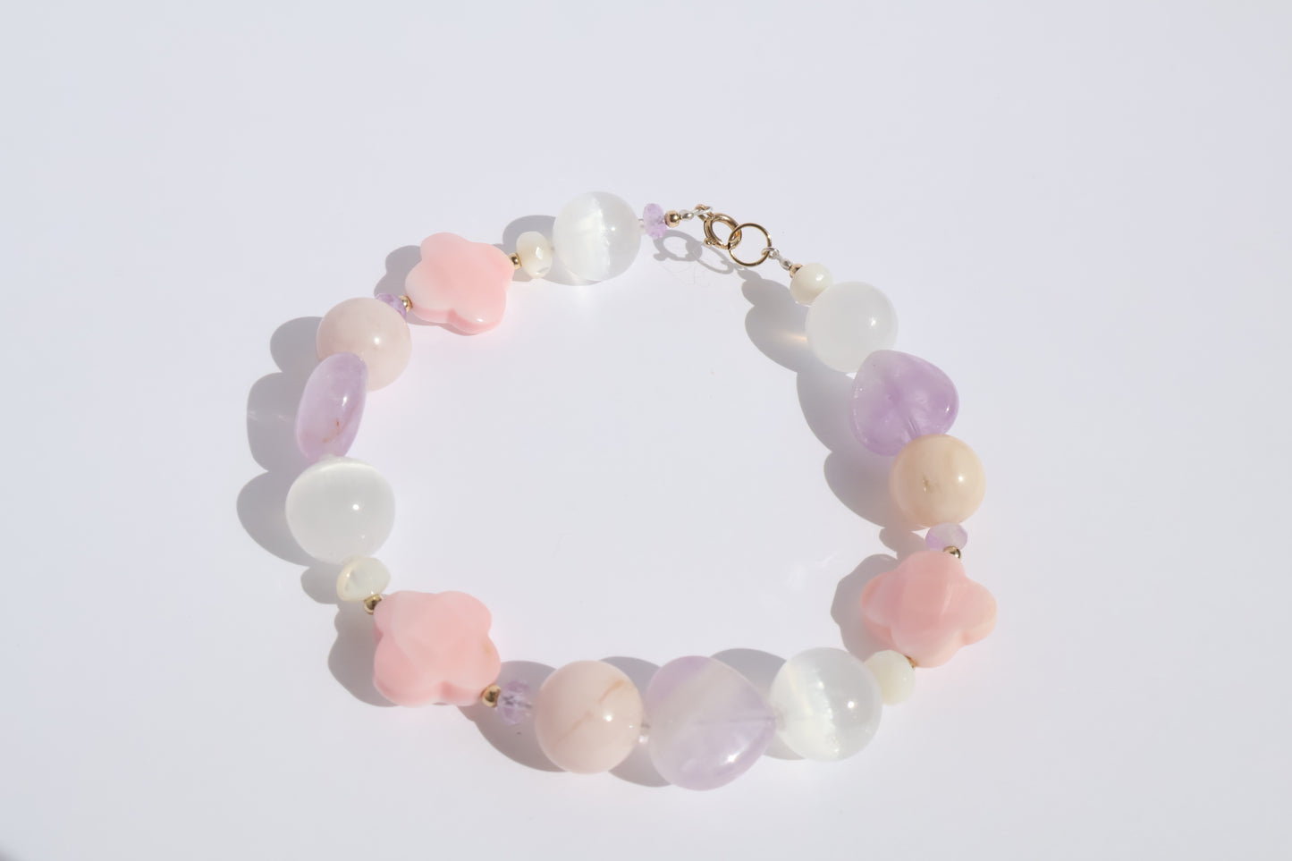 Royal Muse - Lavender Amethyst & Queen Conch [Bracelet]