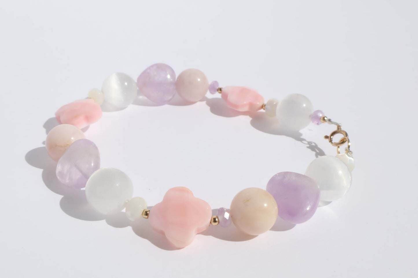 Royal Muse - Lavender Amethyst & Queen Conch [Bracelet]