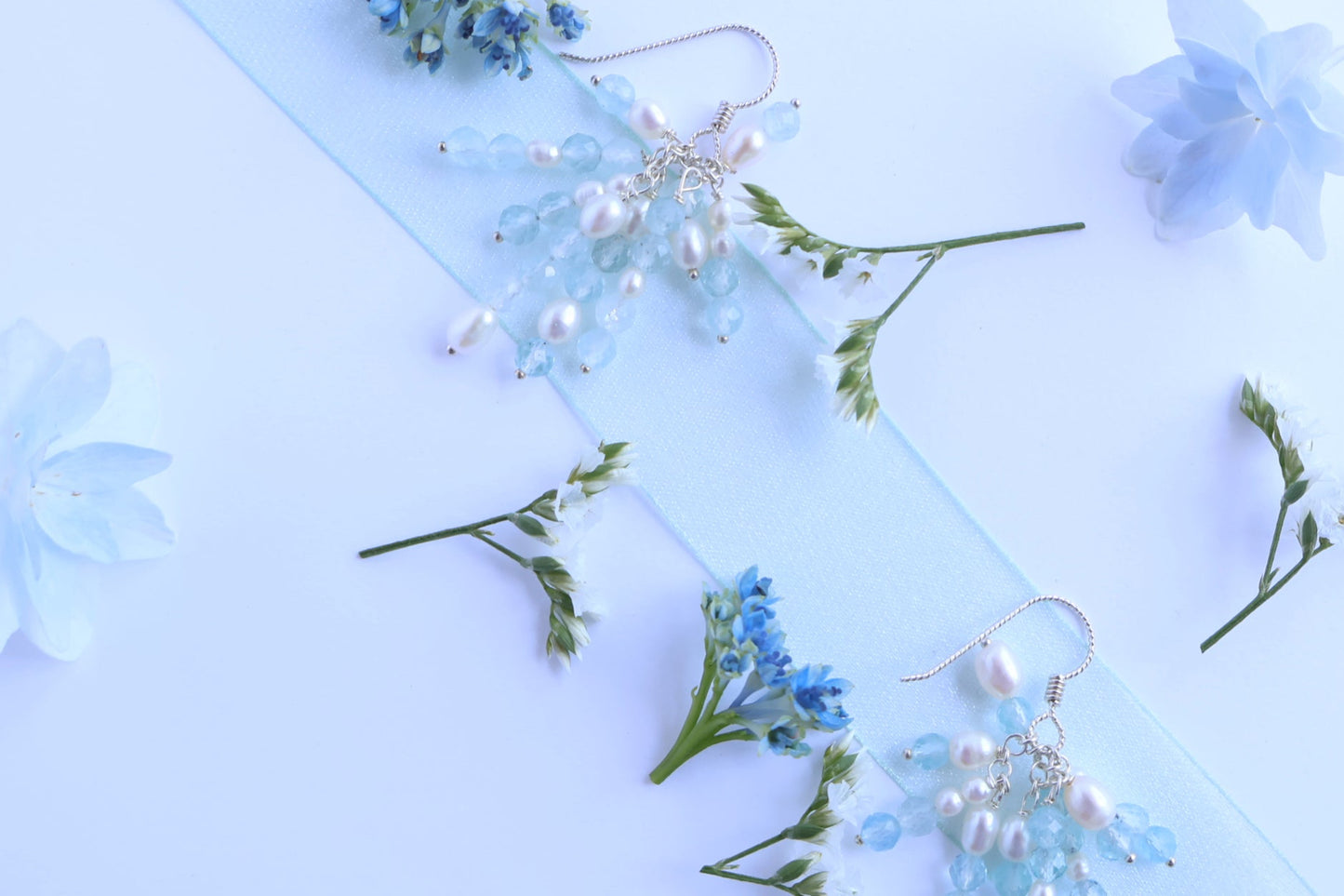 Aqua Bloom (水に咲く幻想) - Merpeople Collection [Hook Earrings］
