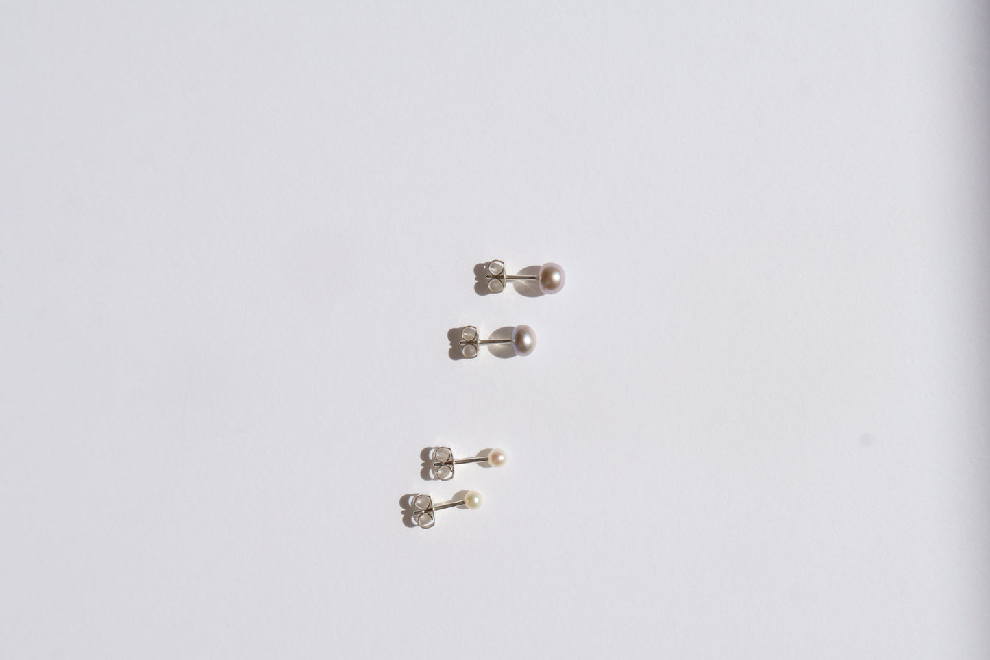 Lotas Earrings (s) | Peal collection