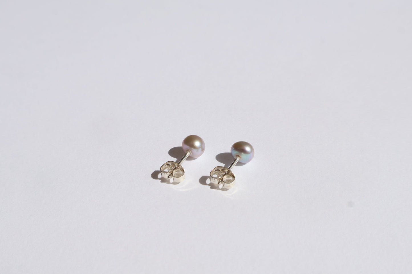 Lotas Earrings (s) | Peal collection
