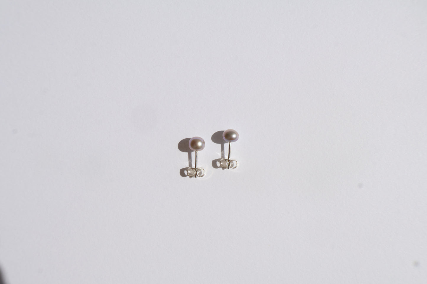 Lotas Earrings (s) | Peal collection
