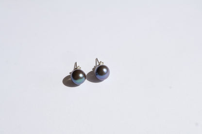 Andromeda Earrings | Peal collection